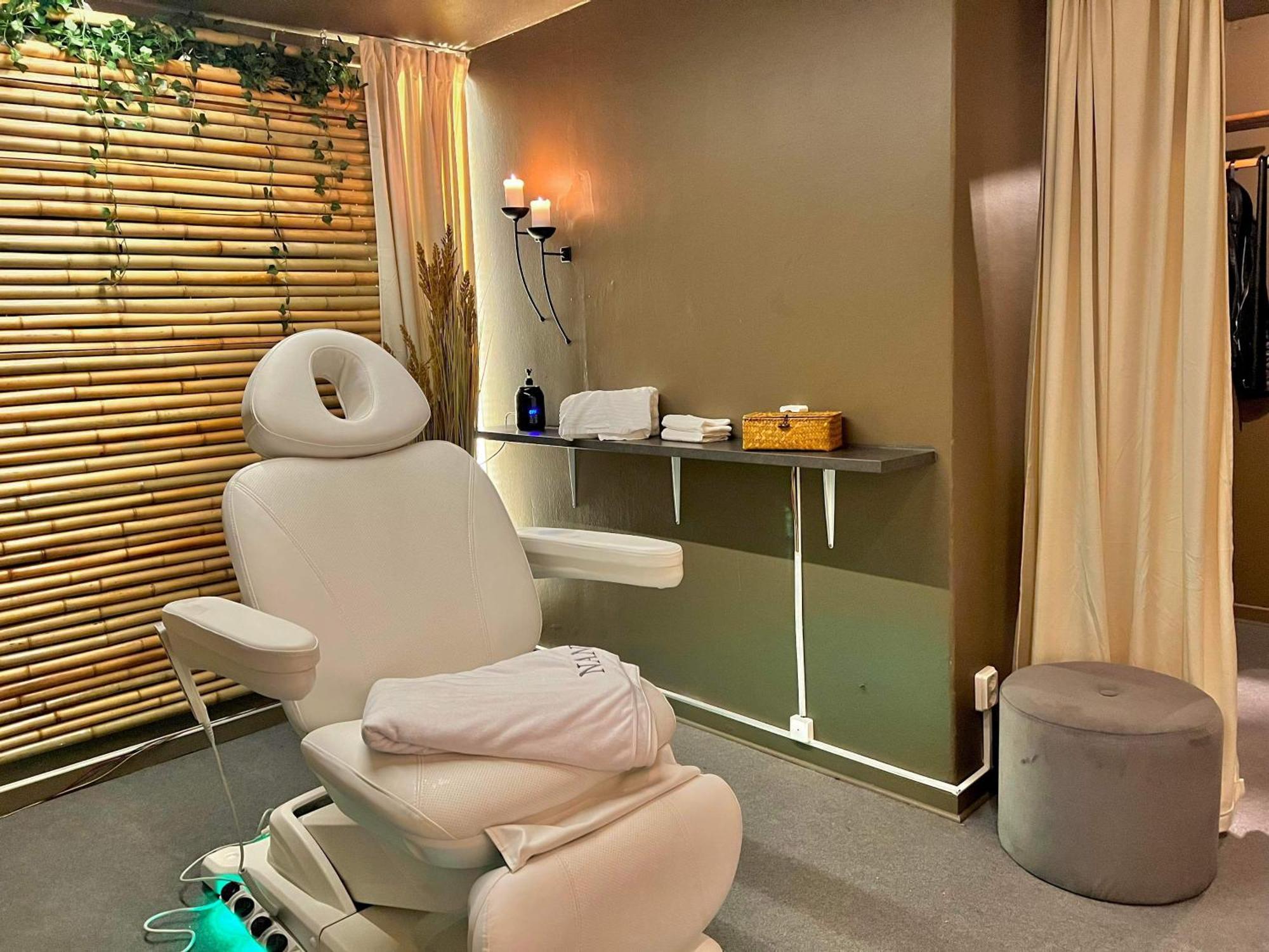 Froevi Hotell Frovi Bagian luar foto